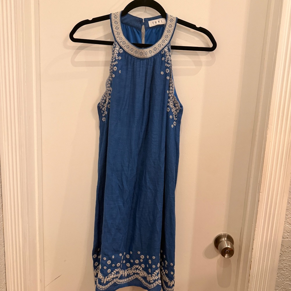 THML‎ Embroidered Halter Shift Mini Dress Small Blue Boho Coastal Summer